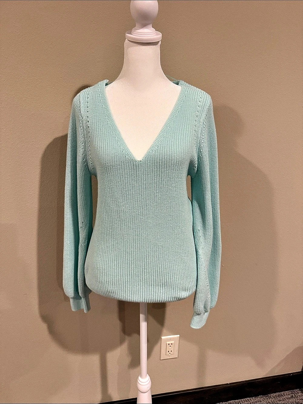 Gentle Fawn Hailey Pullover Sweater V-Neck Sweater Green Medium